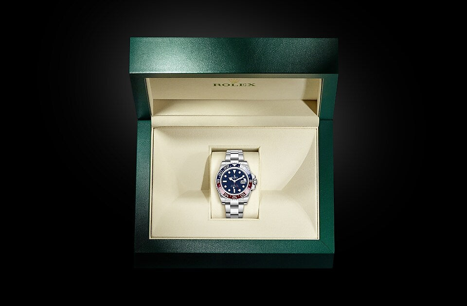GMT-Master II Oyster, 40 mm, white gold M126719BLRO-0003
