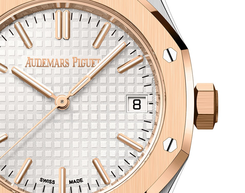 Audemars Piguet Royal Oak SELFWINDING “50TH ANNIVERSARY” Ref# 15550SR.OO.1356SR.01