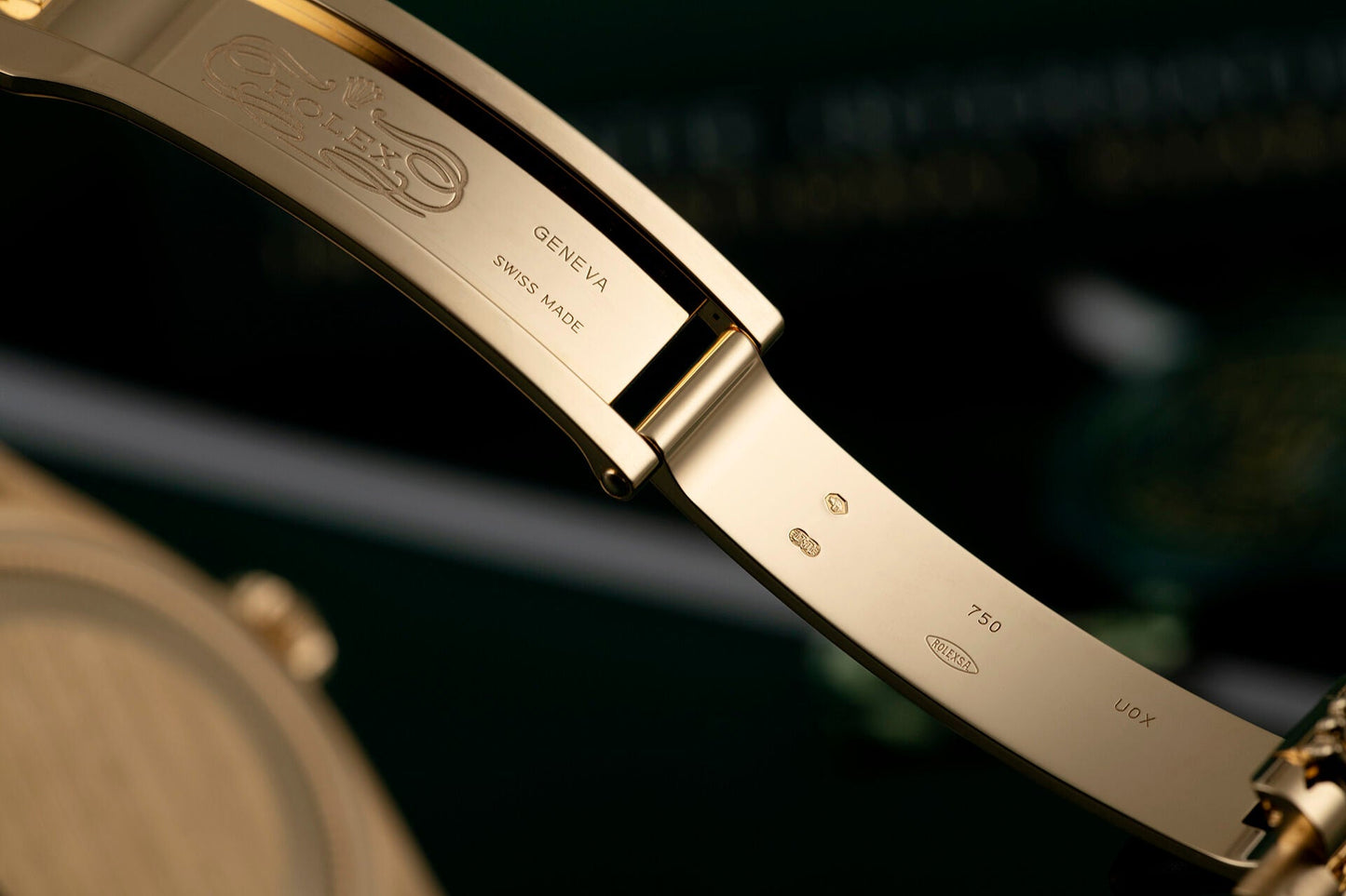 DAY-DATE 36  Oyster, 36 mm, yellow gold  M128238-0069