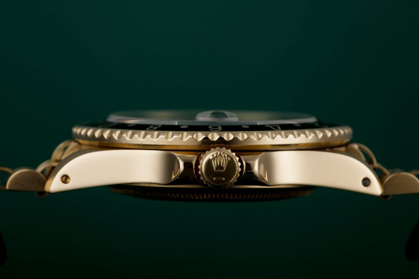 GMT-Master II M126718GRNR-0001 Oyster, 40 mm, yellow gold