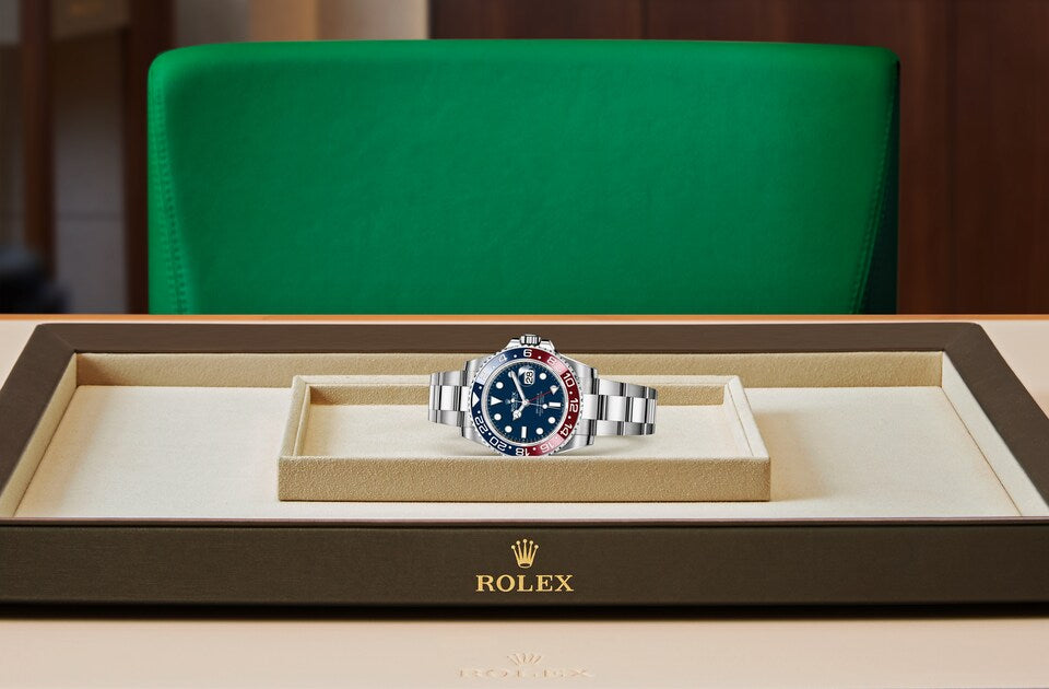GMT-Master II  Oyster, 40 mm, white gold  M126719BLRO-0003