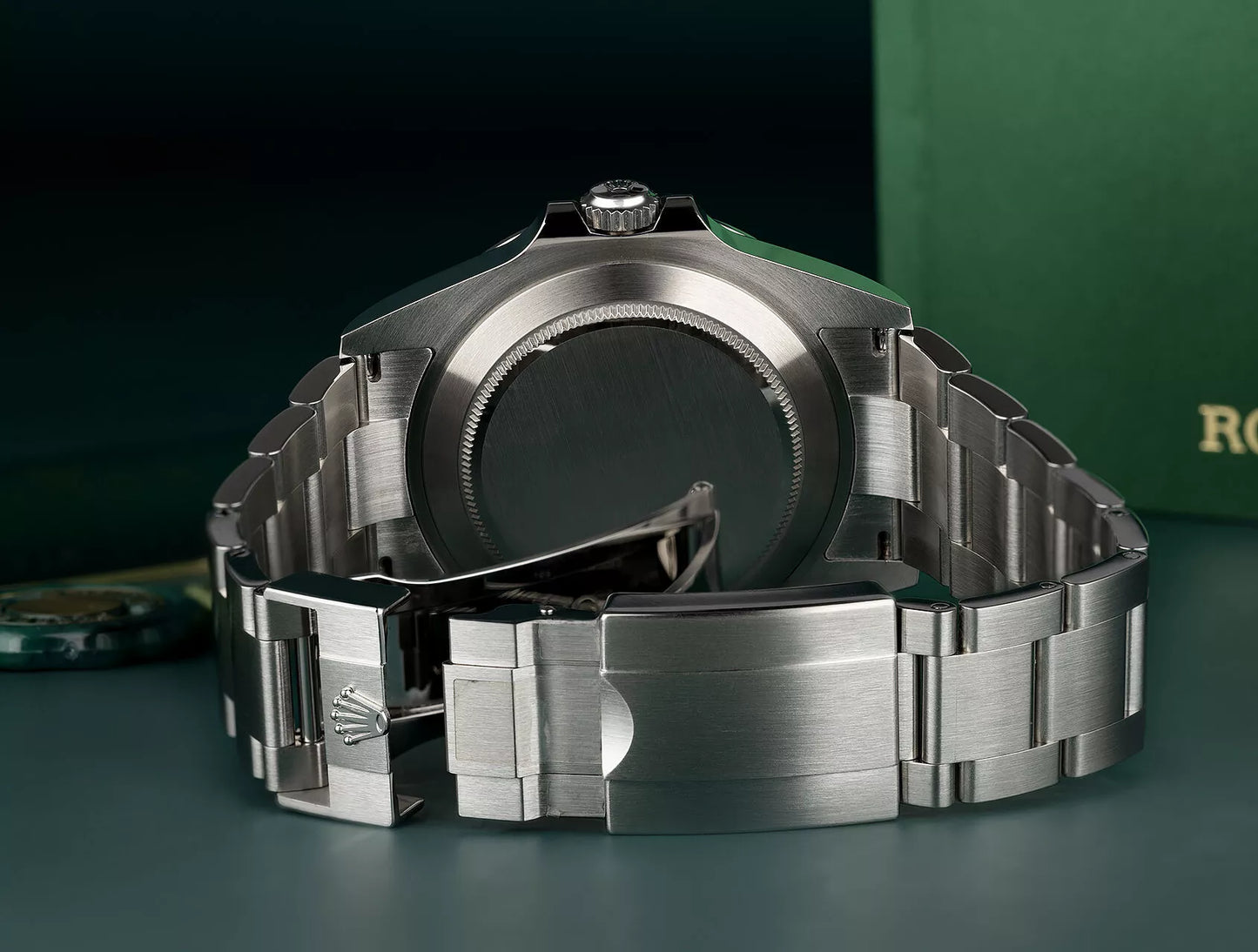Oyster Perpetual Explorer II 42mm m216570-0002