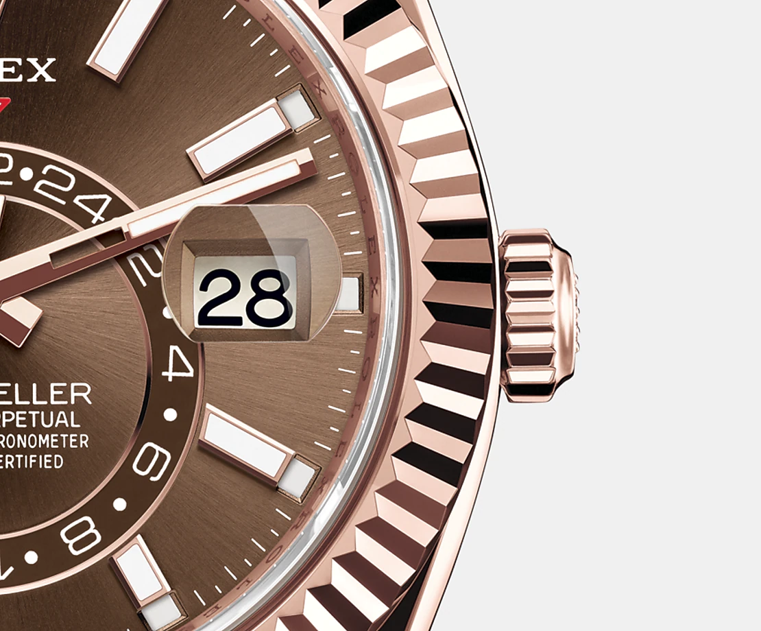 Sky-Dweller 42mm, 18k Everose Gold, Oysterflex, Ref# 326235-0005