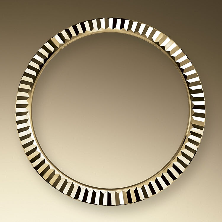 Sky-Dweller 42mm, 18k Yellow Gold, Ref# 326938-0003