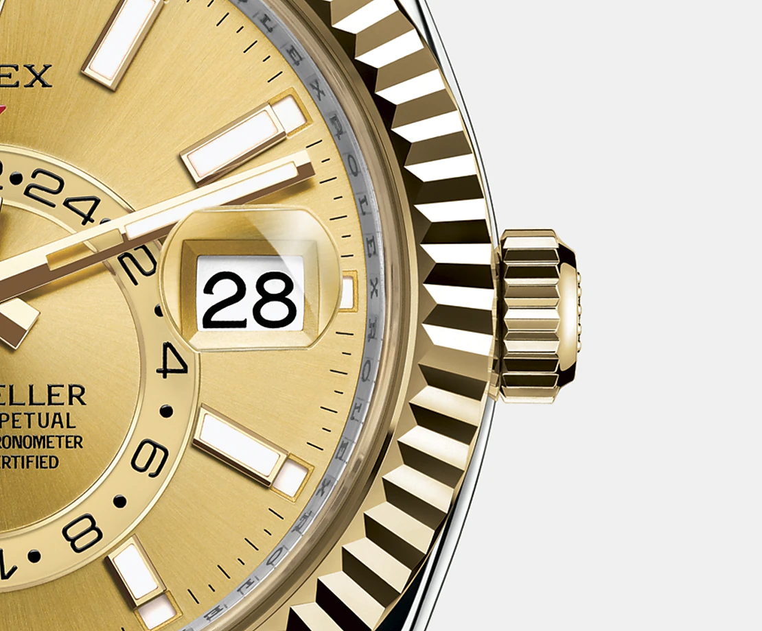 Sky-Dweller 42mm, Oystersteel and 18k Yellow Gold, Ref# 326933-0004