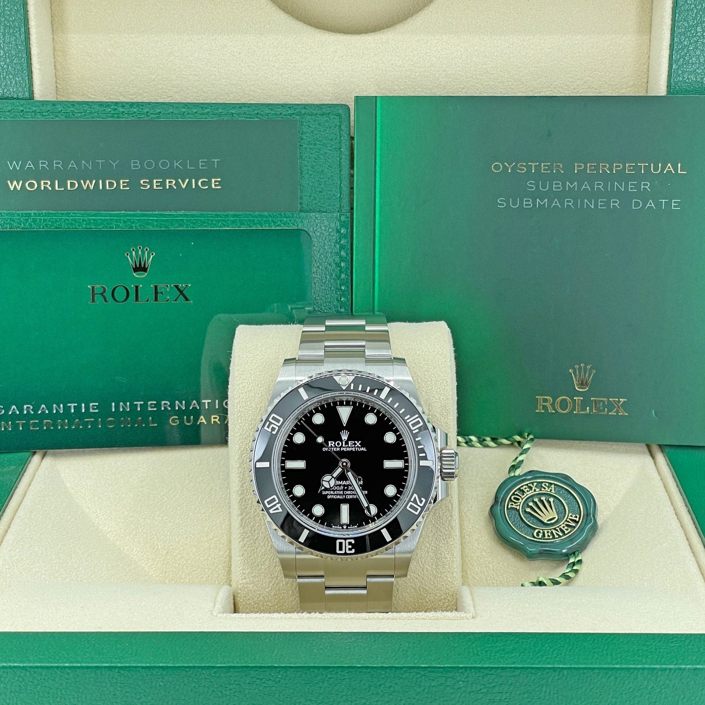 Submariner 41 mm Oystersteel Ref# 124060